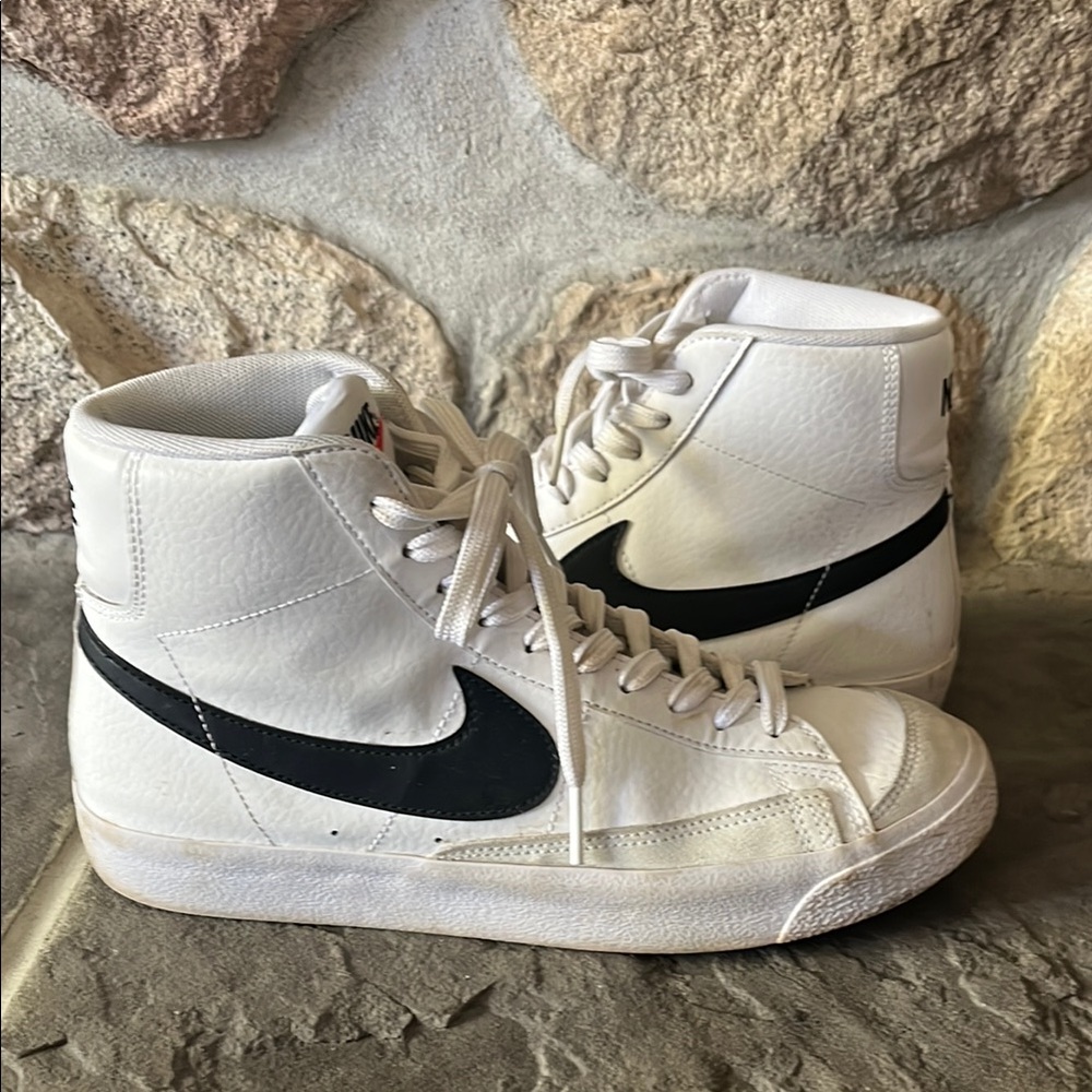 Nike Blazer Mid ‘77 Sneaker